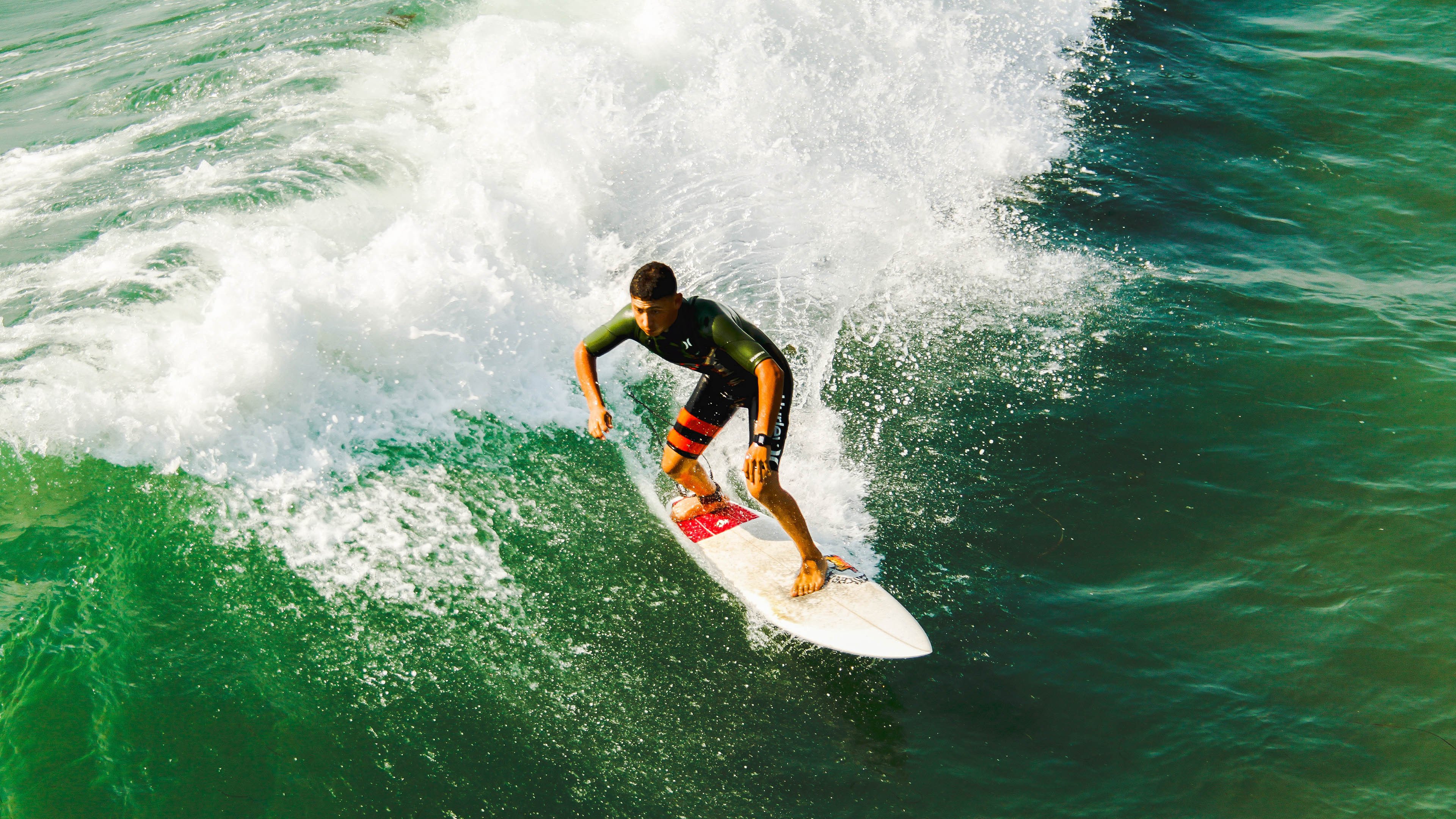 世界杯决赛落幕 新科冠军首次捧起大力神杯